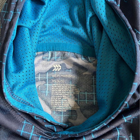 All In Motion top. - Picture 4 of 4